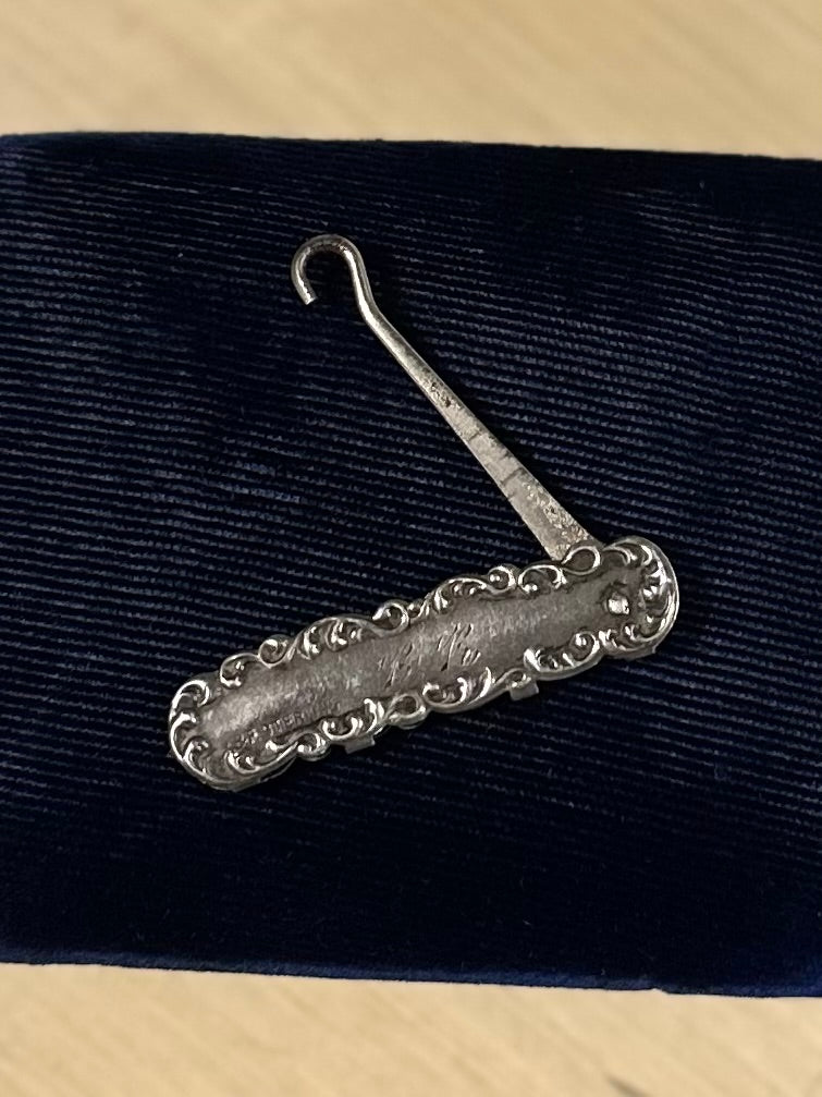 Antique Victorian Art Nouveau P&P Sterling Silver Scroll Design Folding Button Hook Monogrammed Engraved Initials BR